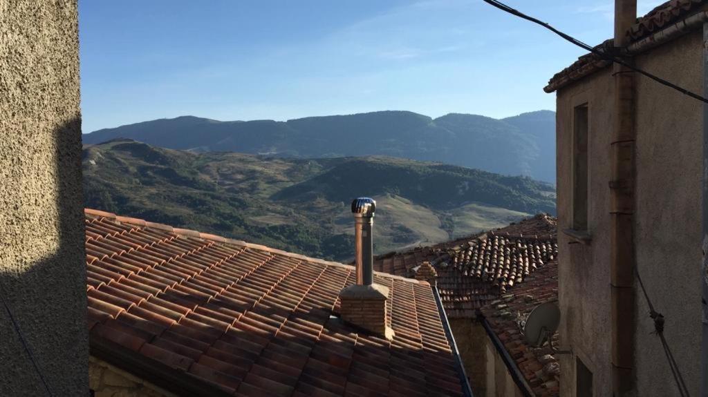 La Via Di Fuga Pietrapertosa Exterior foto